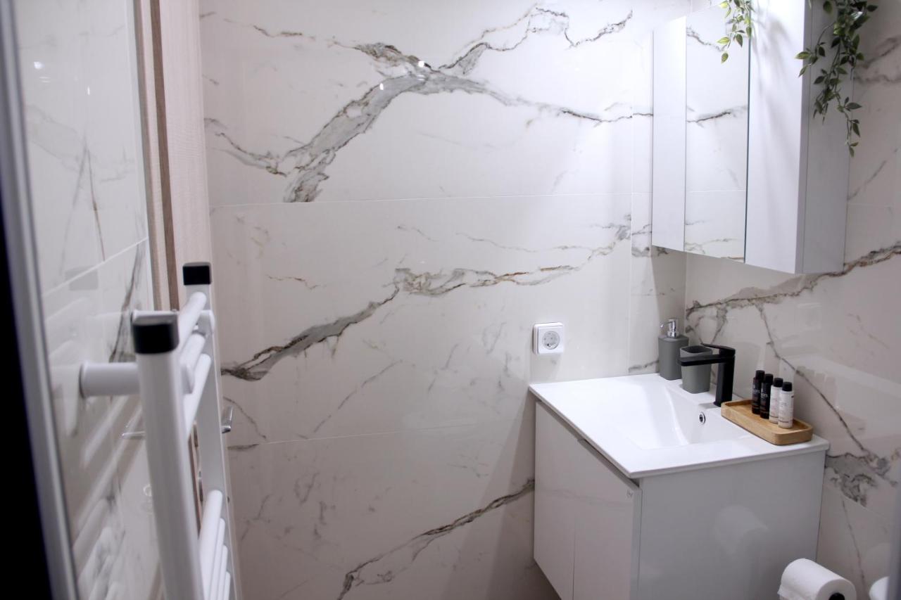 Artemis Apartment Athena Bagian luar foto